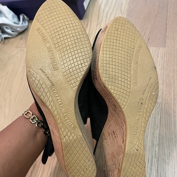 Stuart Weitzman Jean Wedges Black Nubuc. 8.5W - Picture 2 of 3